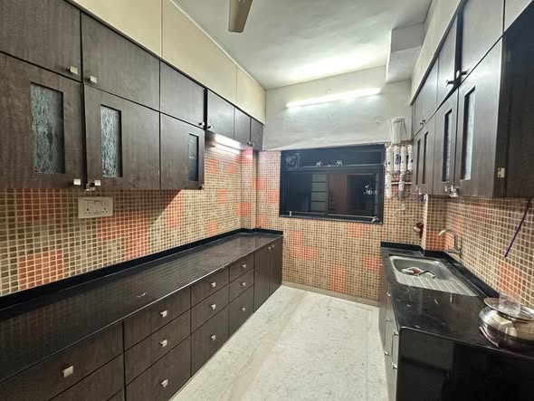 2 BHK flat for rent in Koregaon Park Pune — no brokerage owner direct