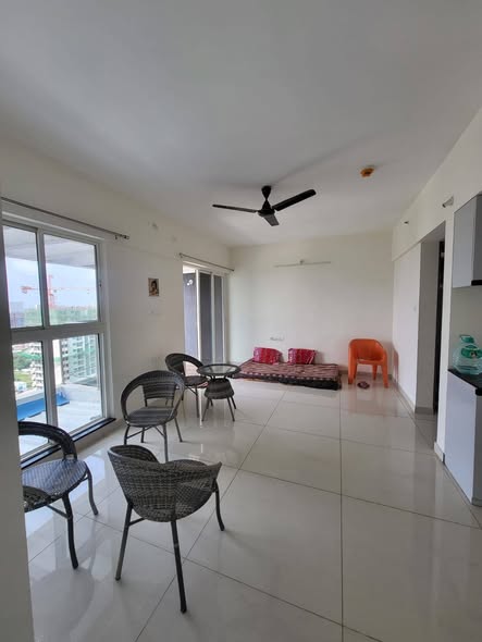 2 BHK flat for rent in Wakad Pune — no brokerage owner direct