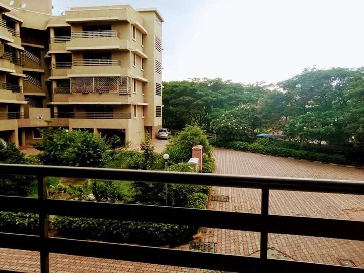  flat for rent in Hadapsar Pune — no brokerage owner direct