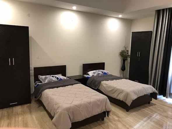  flat for rent in Koregaon Park Pune — no brokerage owner direct