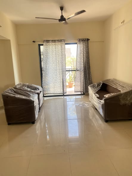 3 BHK flat for rent in Magarpatta Pune — no brokerage owner direct