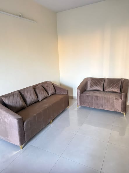 3 BHK flat for rent in Magarpatta Pune — no brokerage owner direct