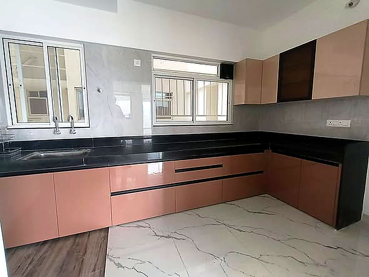 2 BHK flat for rent in Koregaon Park Pune — no brokerage owner direct