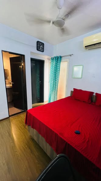 3 BHK flat for rent in Magarpatta Pune — no brokerage owner direct