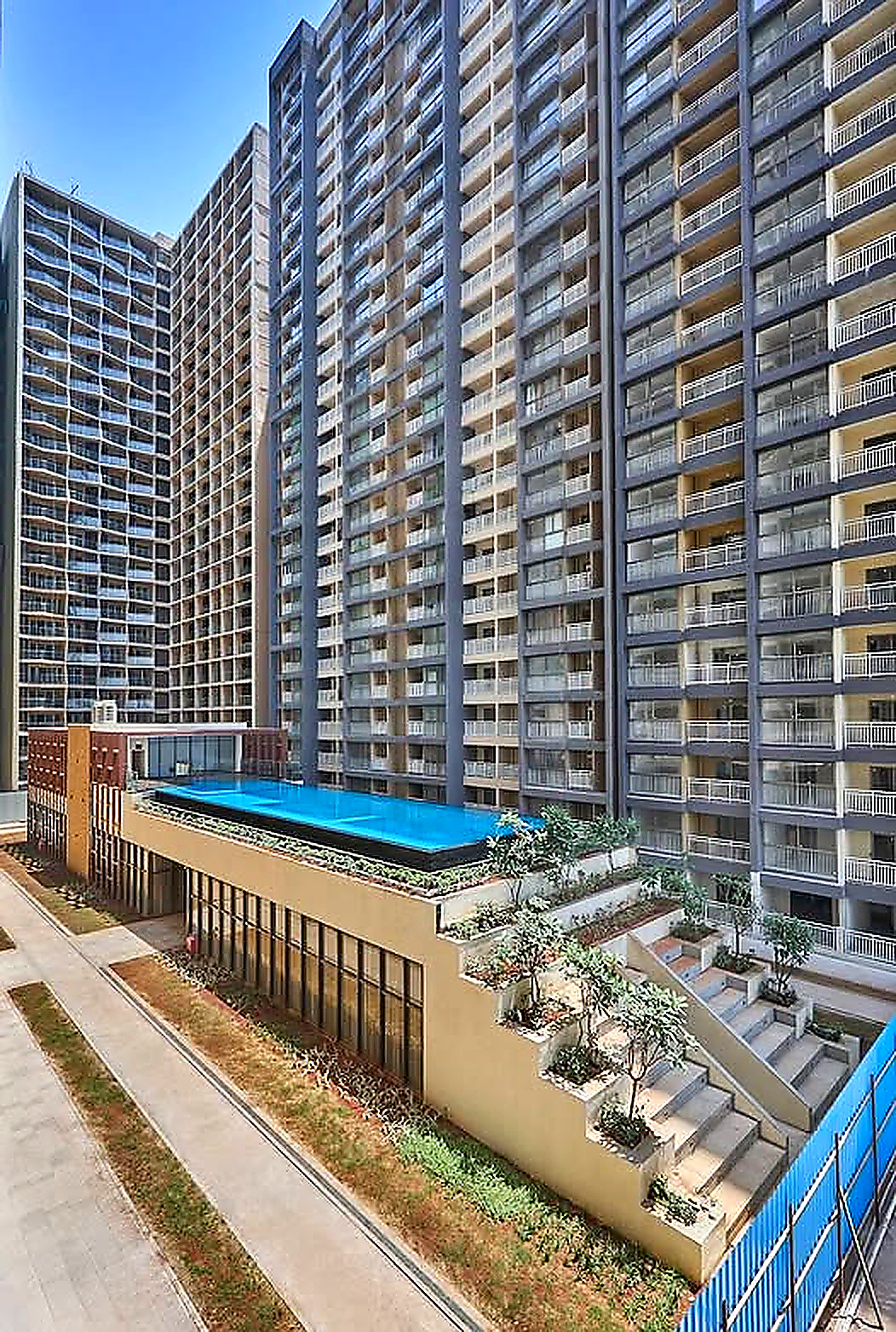 2 BHK flat for rent in Koregaon Park Pune — no brokerage owner direct